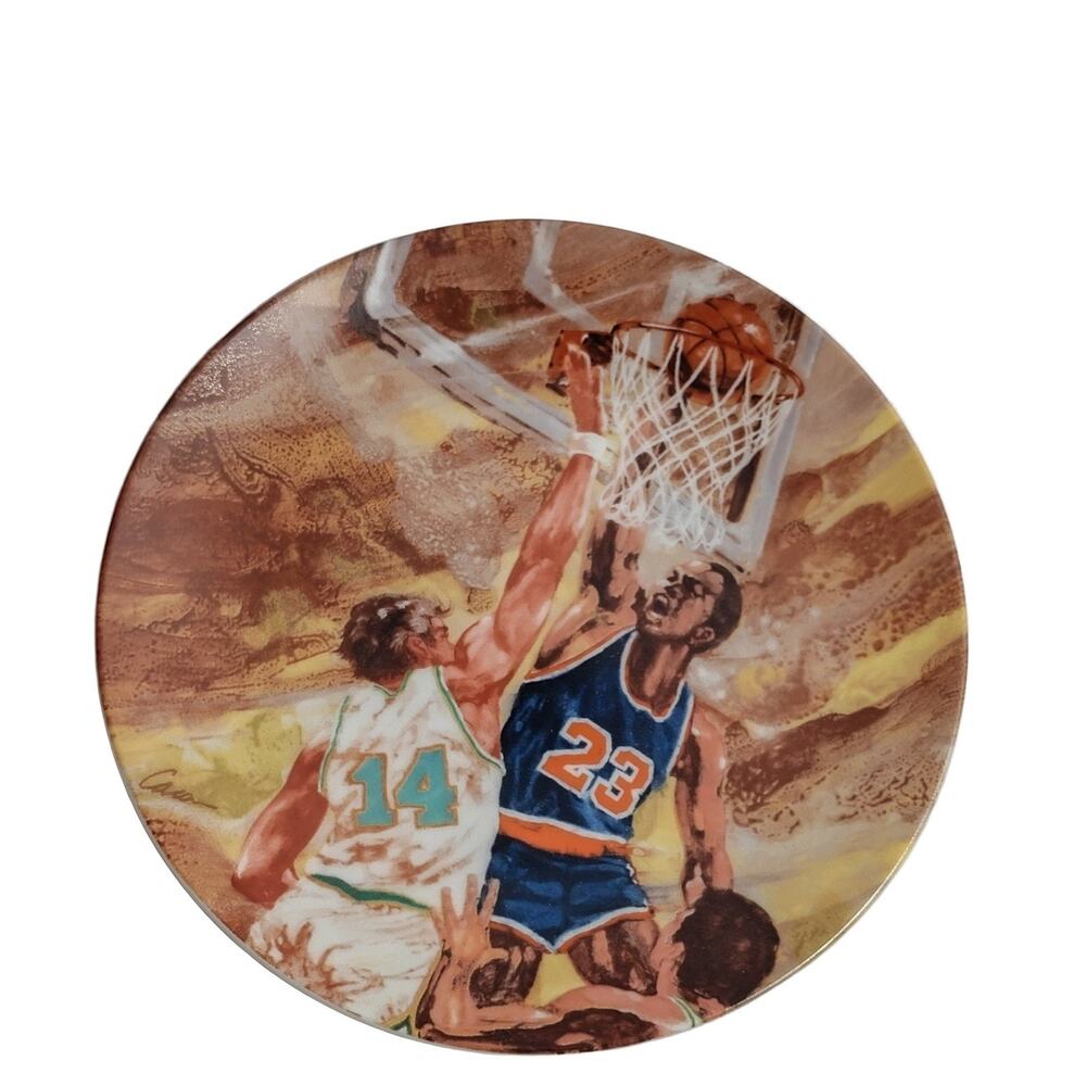 Avon Moments of Victory 1985 Basketball Collector Plate 6" Porcelain Ray Caran